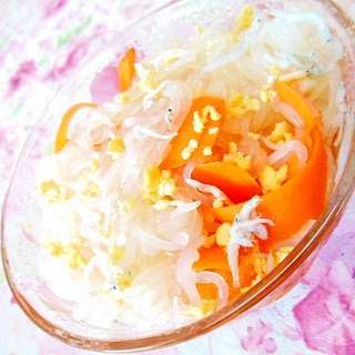 ❤しらすと人参と糸蒟蒻と炒り卵の甘酢和え❤